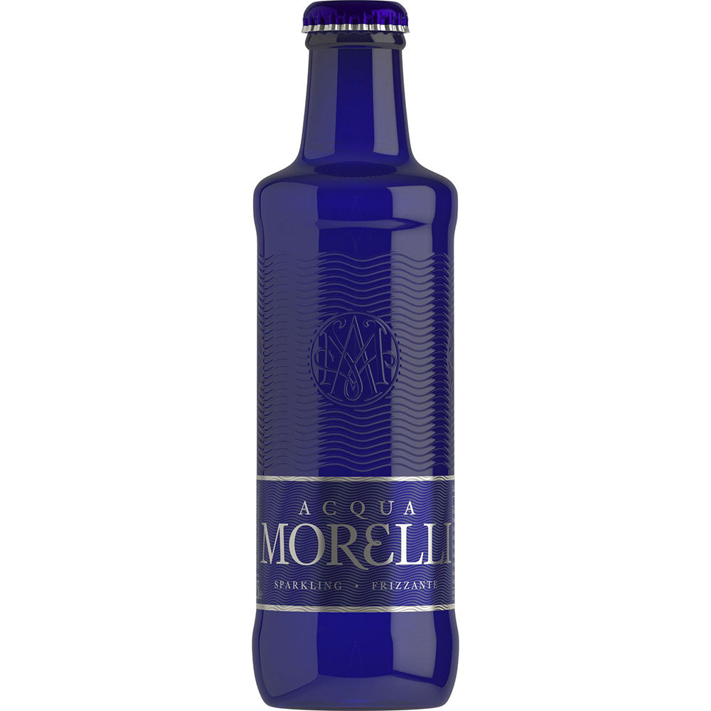 Eine blaue Glasflasche Acqua Morelli Frizzante 0,25L der Marke Acqua Morelli, mit einem dunkelblauen und silbernen Etikett.