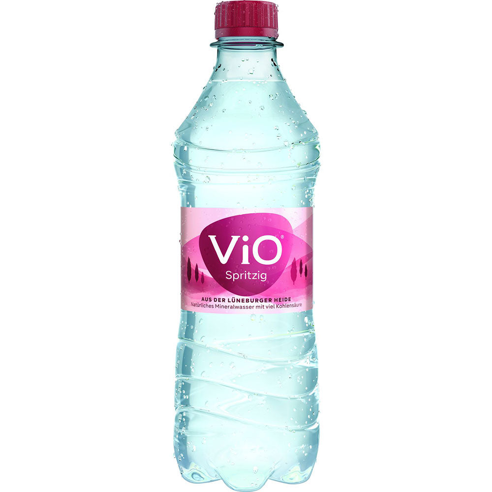 ViO Spritzig PEW 18x 0,5 Liter (EINWEG) Mineralwasser in einer klaren Plastikflasche mit pinkem Etikett und Deckel. Viel Kohlensäure sorgt für prickelnden Genuss.