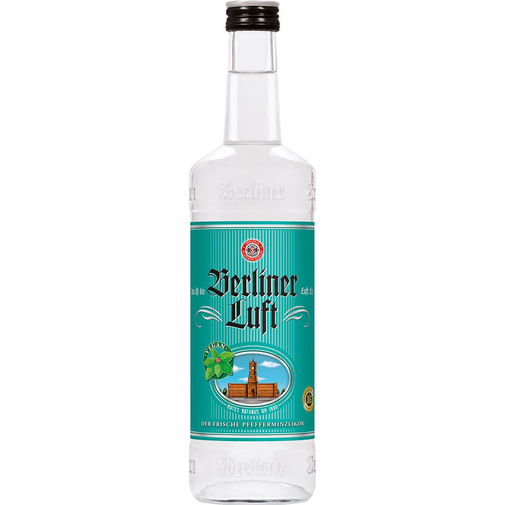 Eine 0,7L Flasche Berliner Luft Pfefferminz Likör (18% ABV) von Berliner Luft mit grünem Etikett und klarem Verschluss.