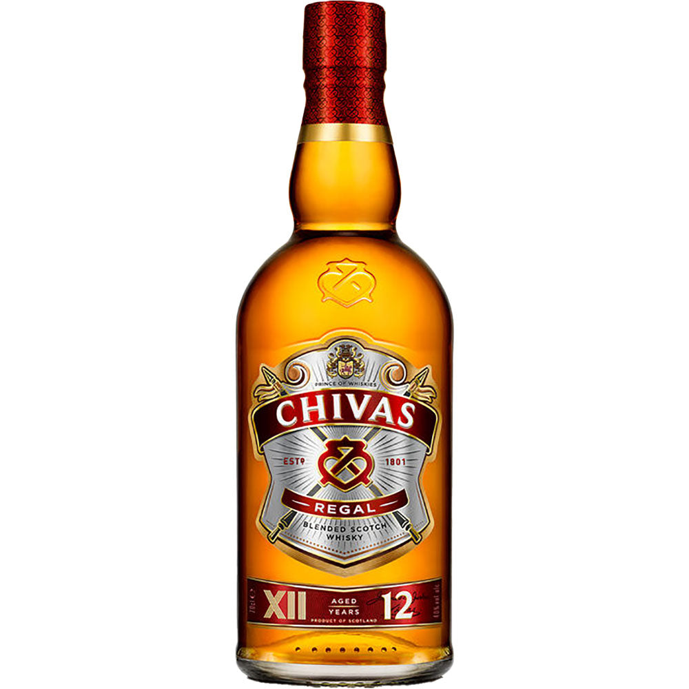 Eine 0,7-Liter-Flasche Chivas Regal 12 Jahre Blended Scotch Whisky (40%) überzeugt mit rot-goldenem Etikett und besonders sanftem Geschmack - ein Klassiker von Chivas Regal.