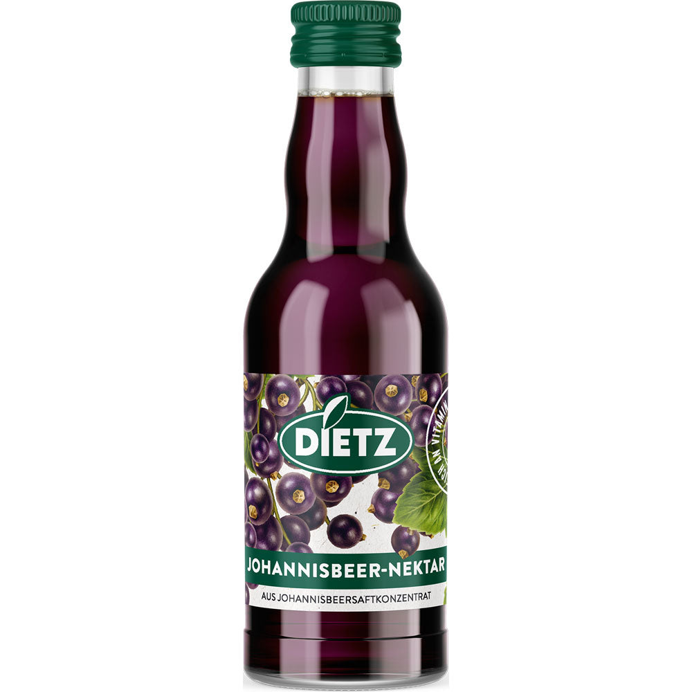 Eine Packung Dietz Johannisbeer-Nektar 12x 0,2L (MEHRWEG) liefert schwarzen Johannisbeersaft mit grünem Deckel und Beeren-Etikett und bietet pure Beerenfrische in jedem Schluck.