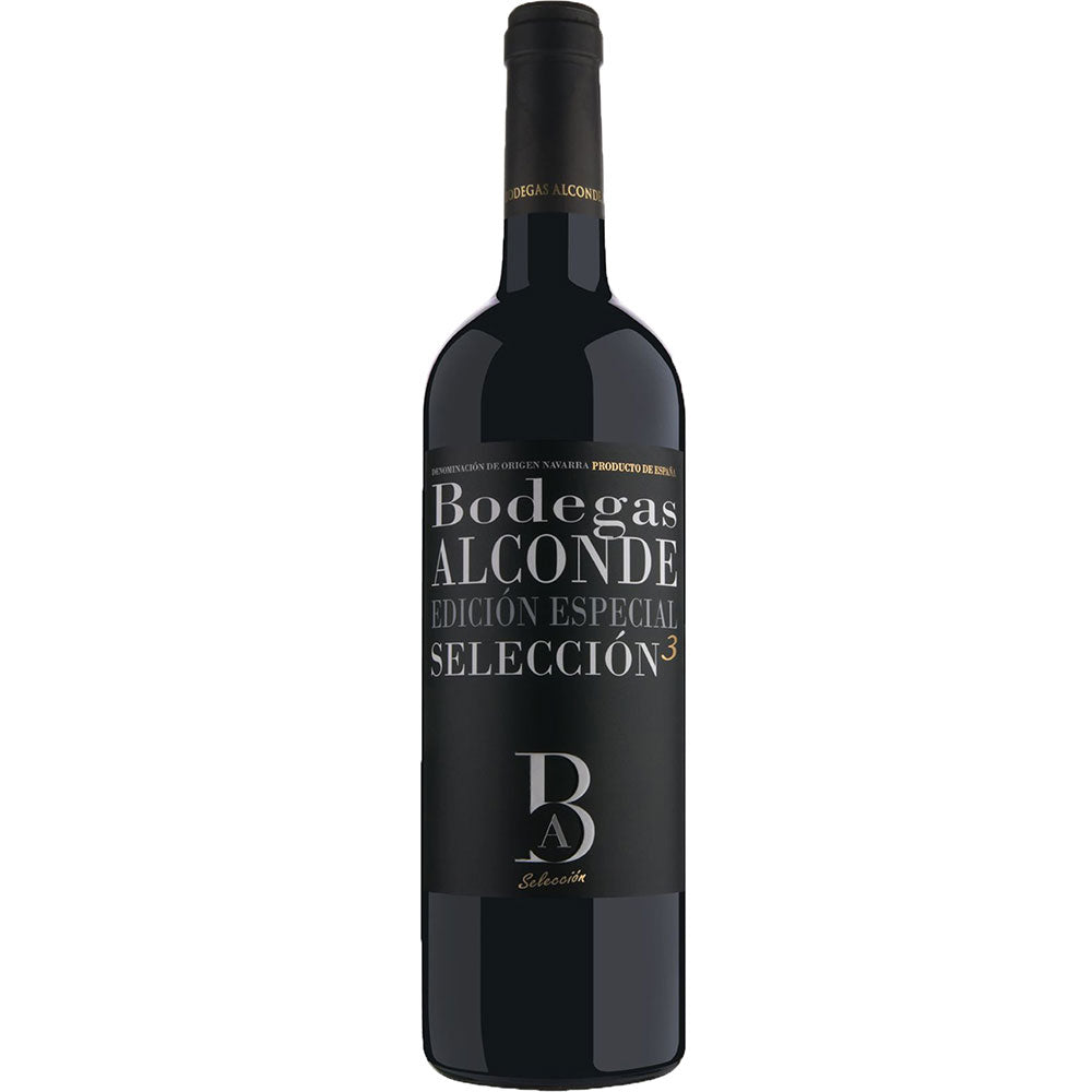 Eine Flasche Rotwein Bodegas Alconde Edicion Especial Seleccion ³ Tinto Joven 2023 mit schwarzem Etikett mit goldener und weißer Schrift, hergestellt in Navarra von Bodegas Alconde mit Schwerpunkt auf Viticultura Regenerativa.