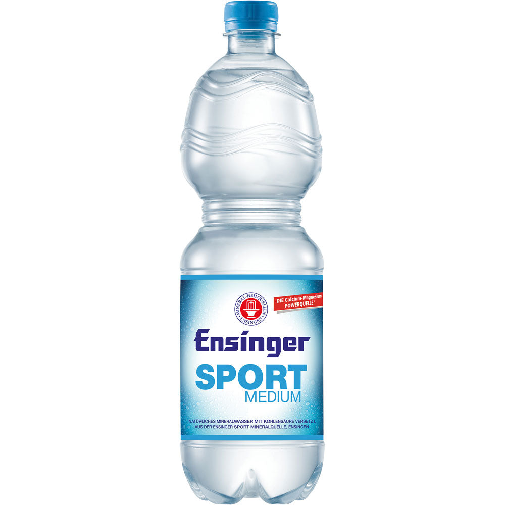 Ensinger Sport Medium PET 9x1L (EINWEG) von Ensinger bietet natürliches Mineralwasser mit hohem Calciumgehalt, blauem Verschluss und blau-weißem Etikett - perfekt für eine optimale Erfrischung.