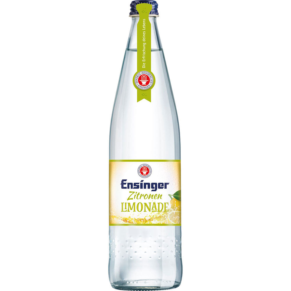 Klarglasflasche Ensinger Zitronenlimonade N2 (12x 0,75L MEHRWEG) mit gelbem Etikett und grüner Halsschleife, ein veganes Erfrischungsgetränk aus natürlichem Mineralwasser von Ensinger.