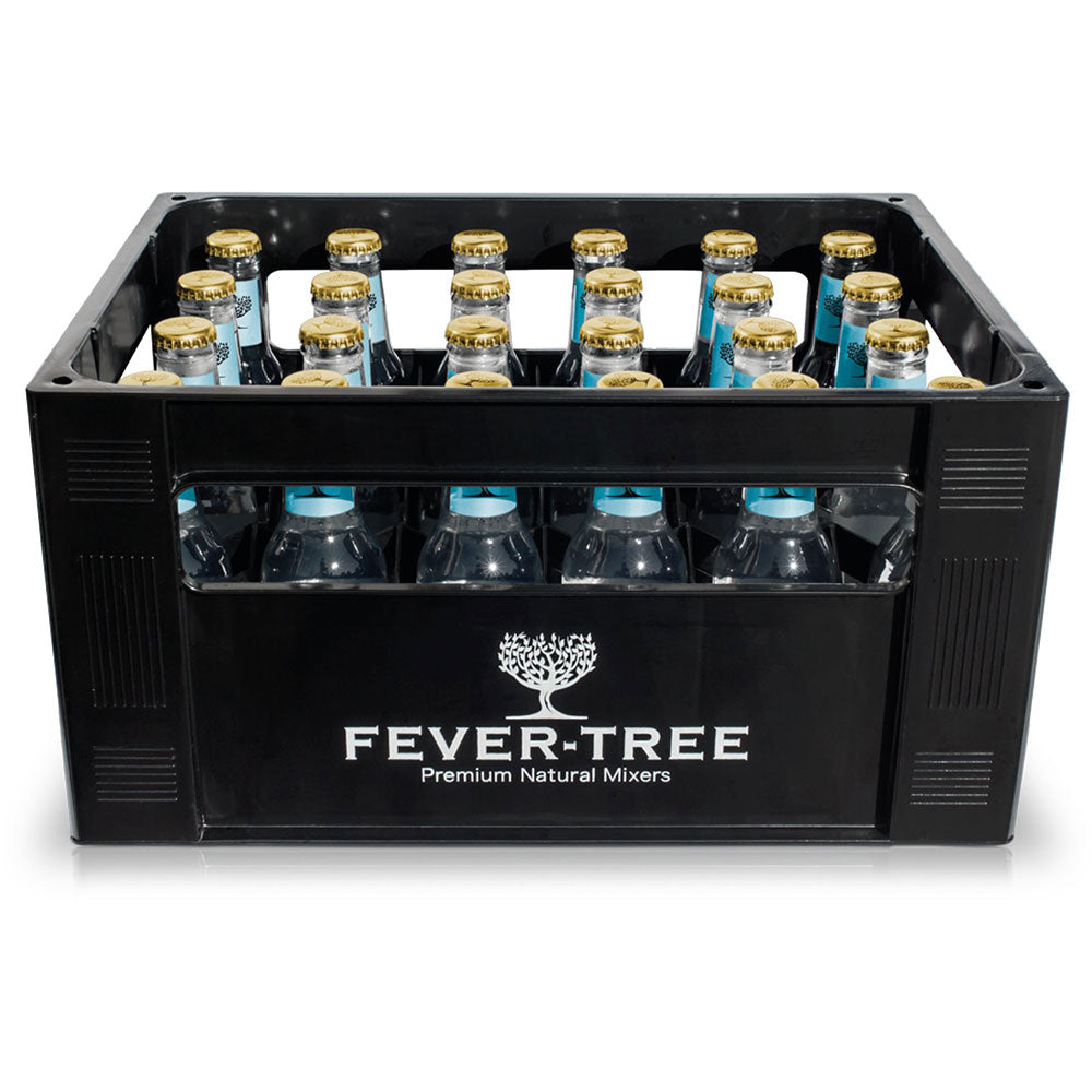Eine schwarze Kiste mit 24 Flaschen Fever-Tree Mediterranean Tonic Water (0,2 l, Mehrweg), beschriftet mit Premium Tonic und Premium Natural Mixers.