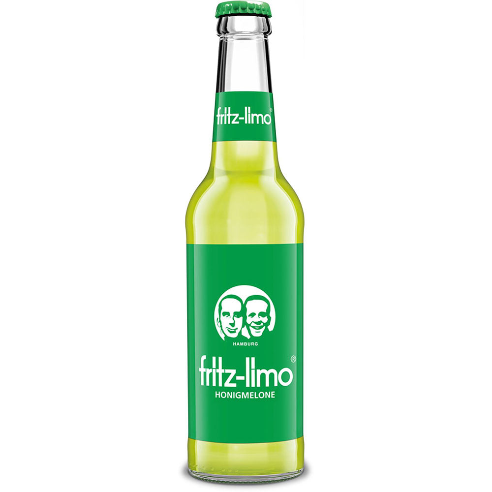 Die grüne 0,33-Liter-Flasche fritz-kola Fritz Limo Melonen Limonade (24er-Pack MEHRWEG) sorgt mit zwei illustrierten Gesichtern auf dem Etikett und natürlichen Aromen für ein erfrischendes Limonadenerlebnis.