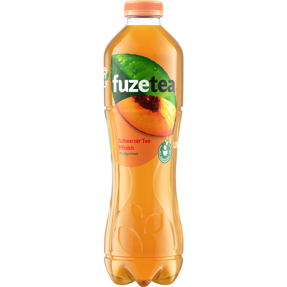 Fuze Tea Schwarzer Tee Pfirsich PET 6x1,25L (Einweg) ist ein Schwarzteegetränk mit Pfirsichgeschmack von Fuze Tea in einer 1,25L Flasche mit orangefarbenem Verschluss und Pfirsichfruchtmotiven auf dem Etikett.