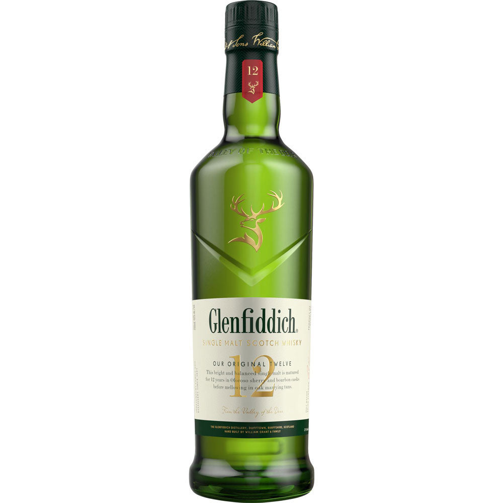 Eine grüne Flasche Glenfiddich 12 Jahre Single Malt Scotch Whisky 40% (0,7L) mit dem charakteristischen Hirsch-Logo der Marke auf dem Etikett.