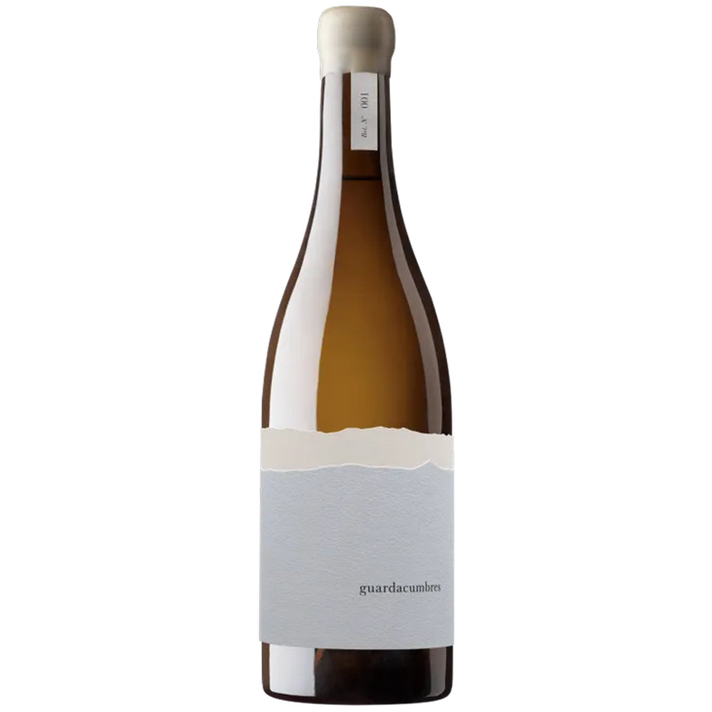 Der Guardacumbres Blanco Rioja DOCa 2023 von Bodegas Finca La Emperatriz, der sich durch ein weißes Wachssiegel und ein minimalistisches Etikett mit dem Namen „guardacumbres“ auszeichnet, ist ein eleganter Rioja-Weißwein, der hauptsächlich aus Viura-Trauben gekeltert wird.