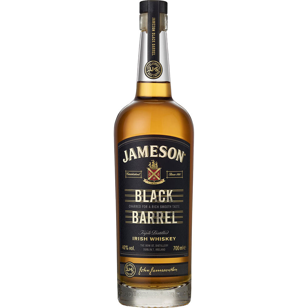 Eine 700-ml-Flasche Jameson Black Barrel Irish Whiskey 40% von Jameson Irish Whiskey mit einem schwarz-goldenen Etikett, das für seinen reichen Charakter bekannt ist.
