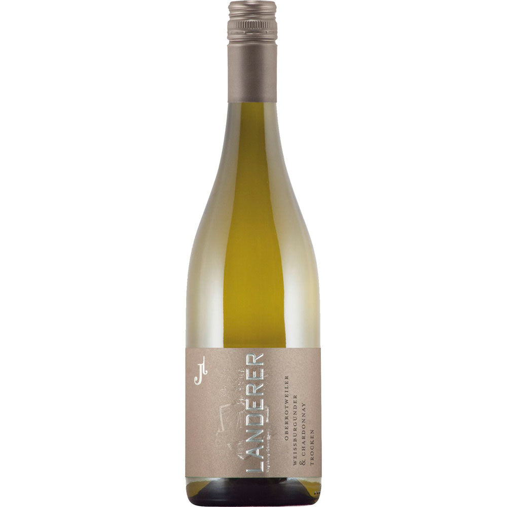 Eine Flasche Landerer Oberrotweiler Weißburgunder & Chardonnay trocken 2024 mit einem beigen Etikett und einem silbernen Schraubverschluss.