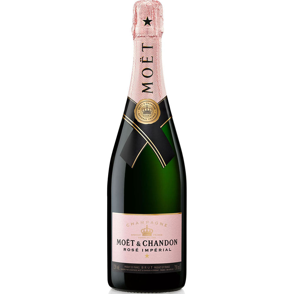 Eine 0,75-Liter-Flasche Moet & Chandon Champagner Brut Rosé mit der für die Marke typischen rosafarbenen Halsfolie und dem Etikett.