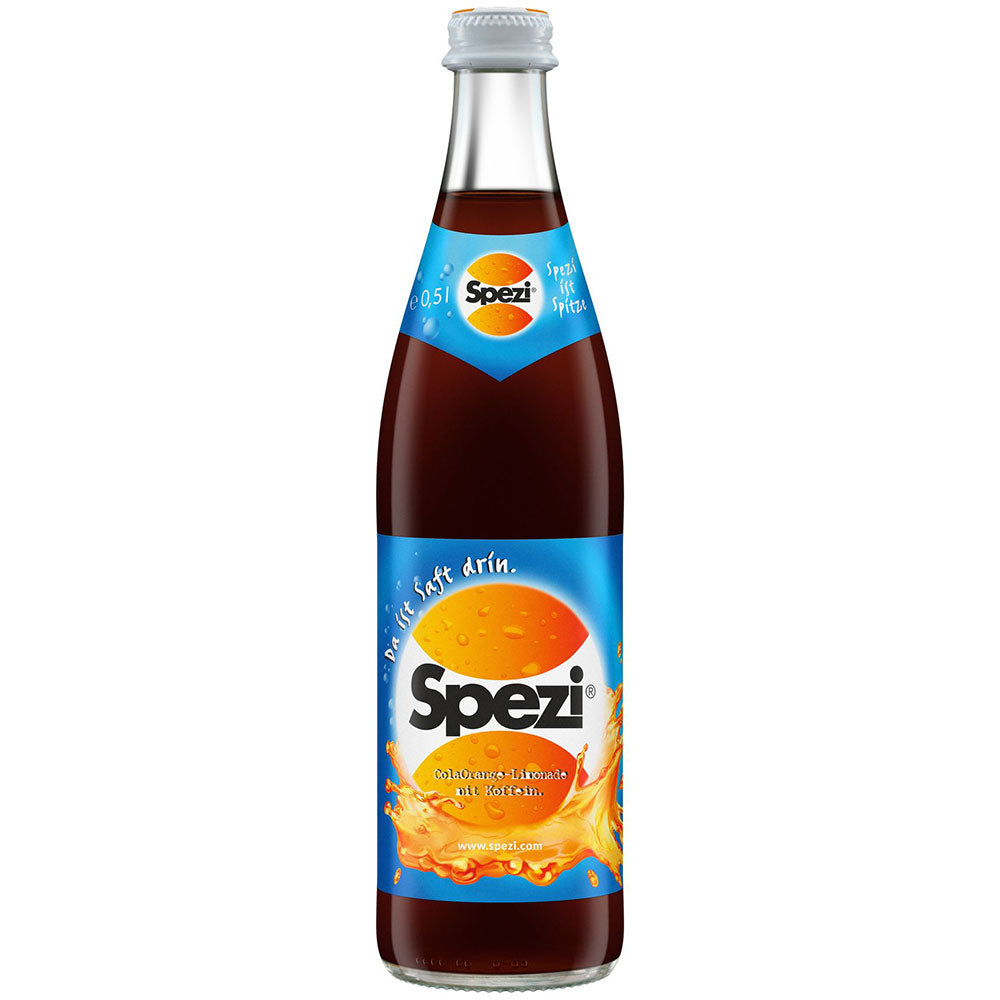 Riegele Spezi Original 0,5 l Glasflasche von Riegele mit blau-orangem Etikett, auf dem orangefarbene Flüssigkeit spritzt. Erhältlich im 20er-Pack (MEHRWEG).