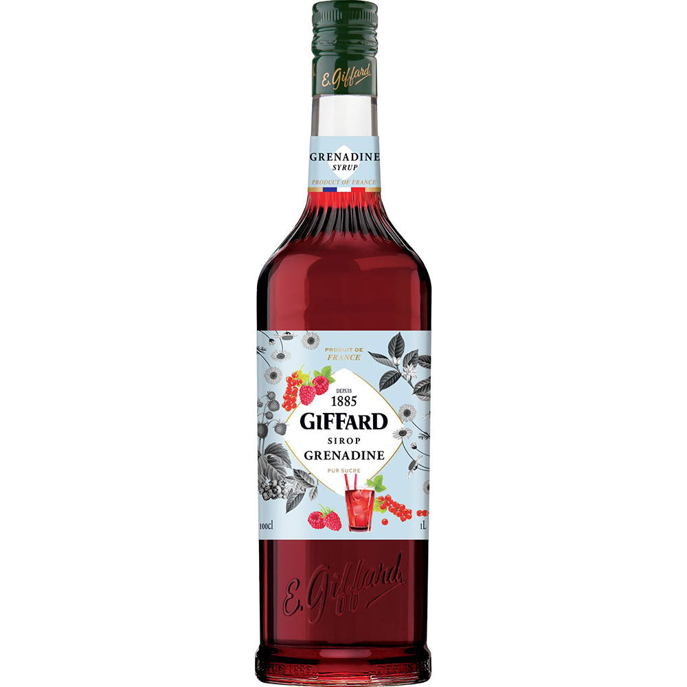 Giffard Grenadine Sirup 1 Liter von Giffard ist ein alkoholfreier Sirup mit illustrierten roten Beeren und einem leuchtend roten Getränk auf dem Etikett.