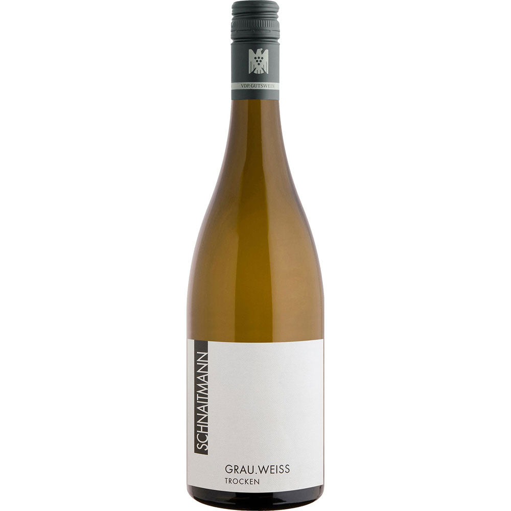 Schnaitmann Grau.Weiß trocken 2024, eine raffinierte Chardonnay-Cuvée von Schnaitmann, zeichnet sich durch einen grauen Verschluss und ein minimalistisches Etikett aus - ideal für Liebhaber anspruchsvoller deutscher Weißweine.