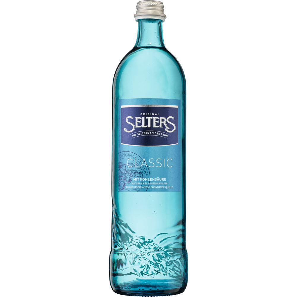 Selters Mineralwasser Gastro Classic 0,75L in der blauen Glasflasche mit Wellendesign, ideal als erfrischender Weinbegleiter. Erhältlich in 12x Mehrweg-Packungen.