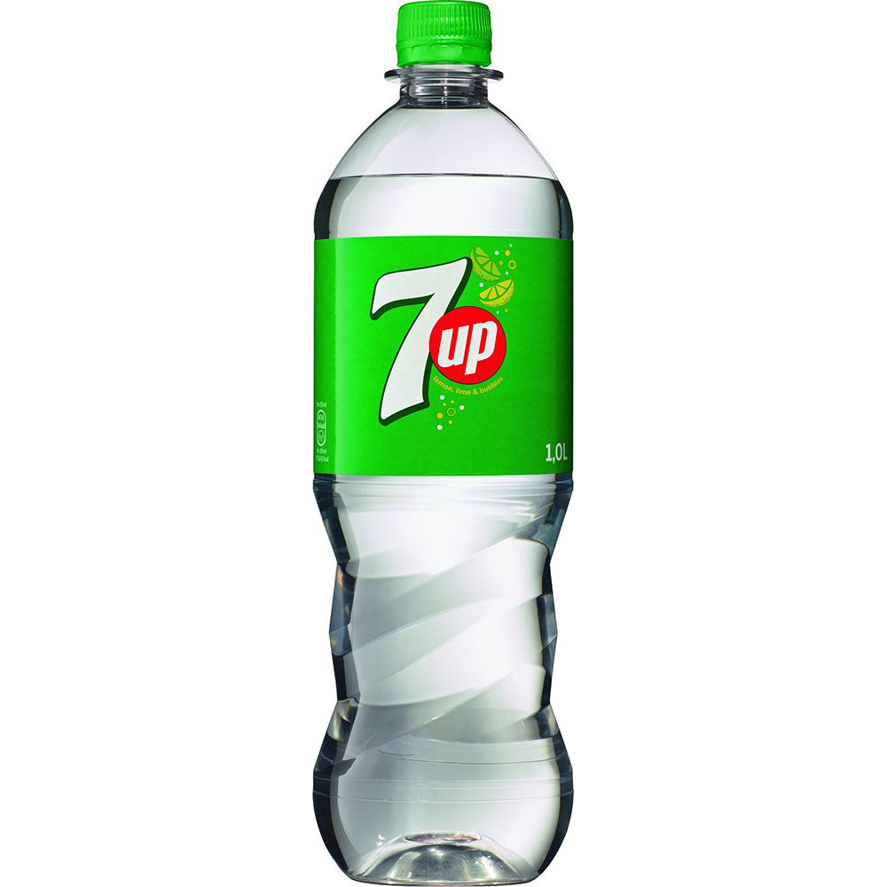 Eine 1-Liter Mehrwegflasche Seven Up PET (12x1L) von Seven Up-das prickelnde Erfrischungsgetränk mit grünem Etikett und Deckel, ideal für jede Gelegenheit.