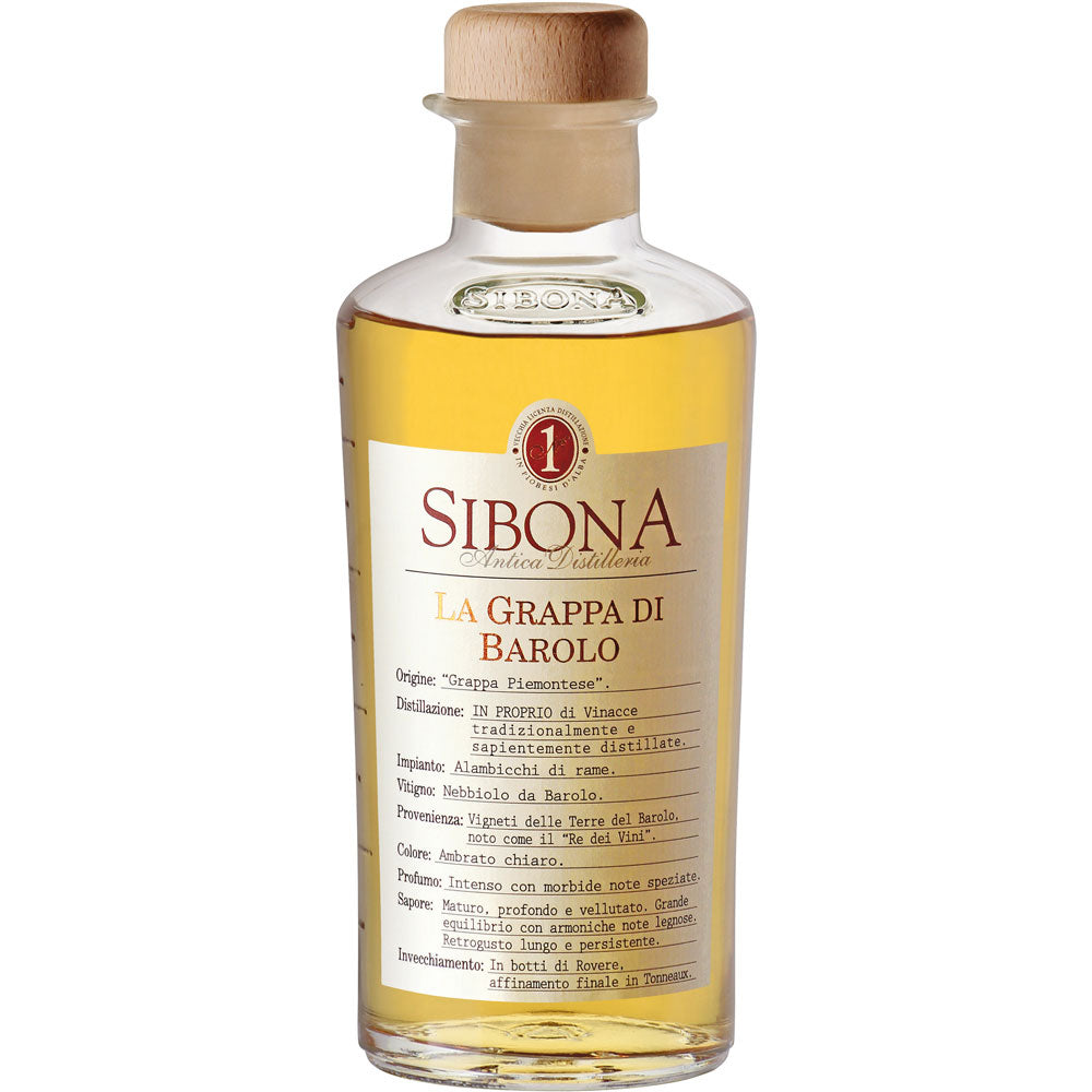 Eine 0,5-Liter-Flasche Grappa Sibona di Barolo 40% mit Holzverschluss und detailliertem italienischem Etikett, ein bekannter Grappa aus dem Piemont.