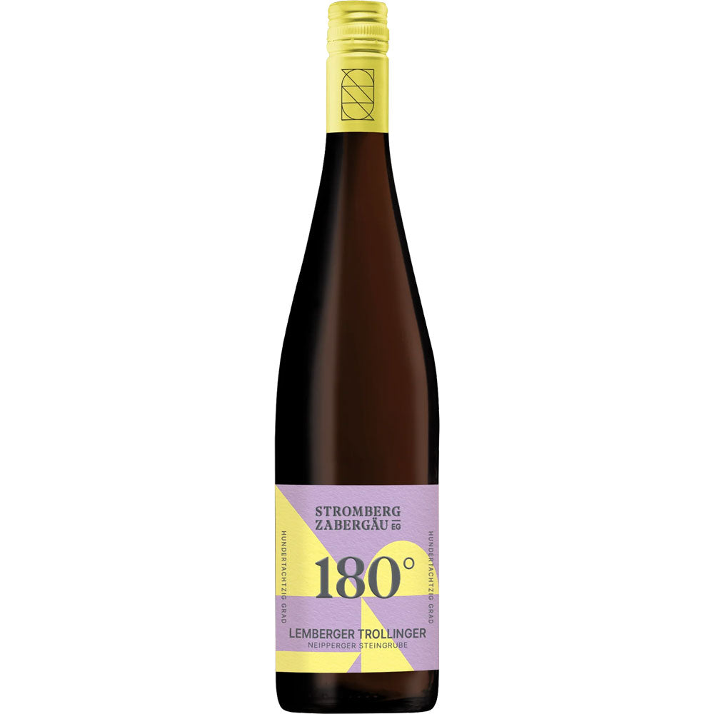 Eine Flasche Weingärtner Stromberg-Zabergäu 180° Aufbruch Trollinger Lemberger halbtrocken 2023 mit gelbem Schraubverschluss, die den einzigartigen Charakter des Württemberger Weins widerspiegelt.