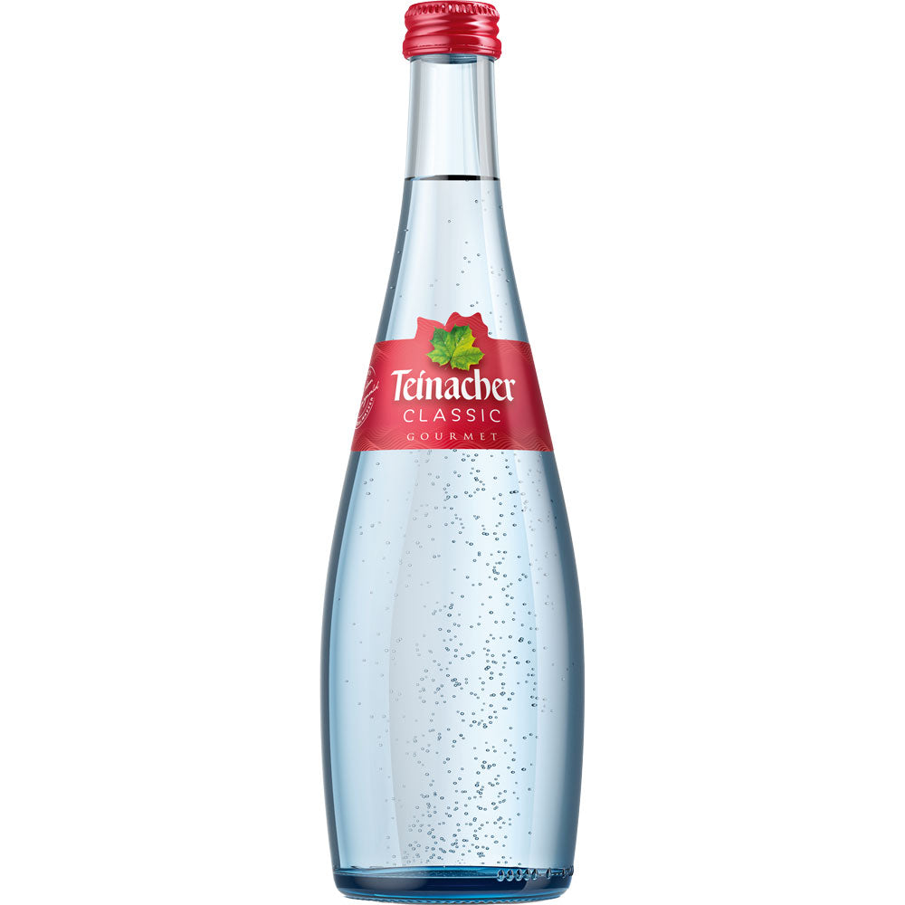Eine Klarglasflasche Teinacher Mineralwasser Gourmet Classic, spritziges Mineralwasser, mit rotem Etikett und Verschluss, 0,5L MEHRWEG.