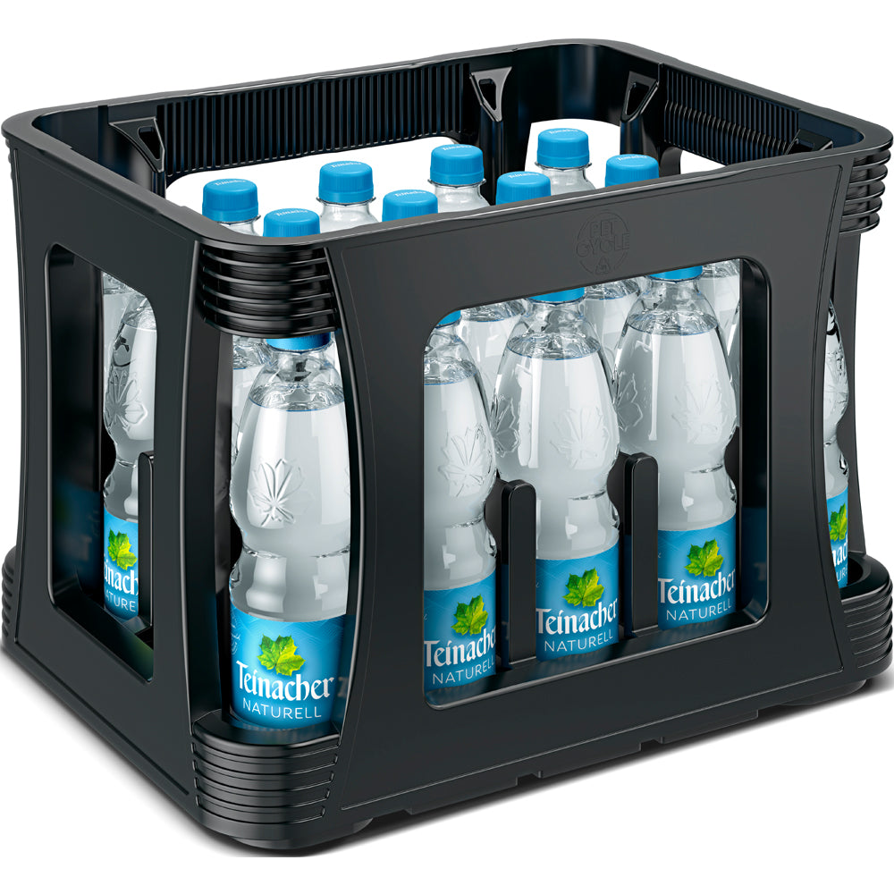 Eine schwarze Kiste mit zwanzig 0,5-Liter-Flaschen Teinacher Naturell PET Mineralwasser Schwarzwald von Teinacher Mineralwasser, jede mit einem blauen Etikett.