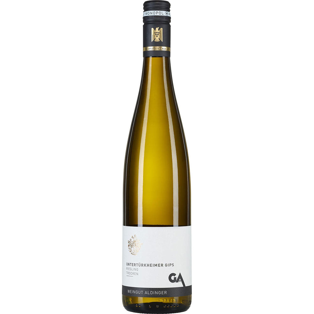 Eine große Flasche Aldinger Untertürkheimer Gips Riesling trocken 2024, ein deutscher Weißwein von Aldinger.