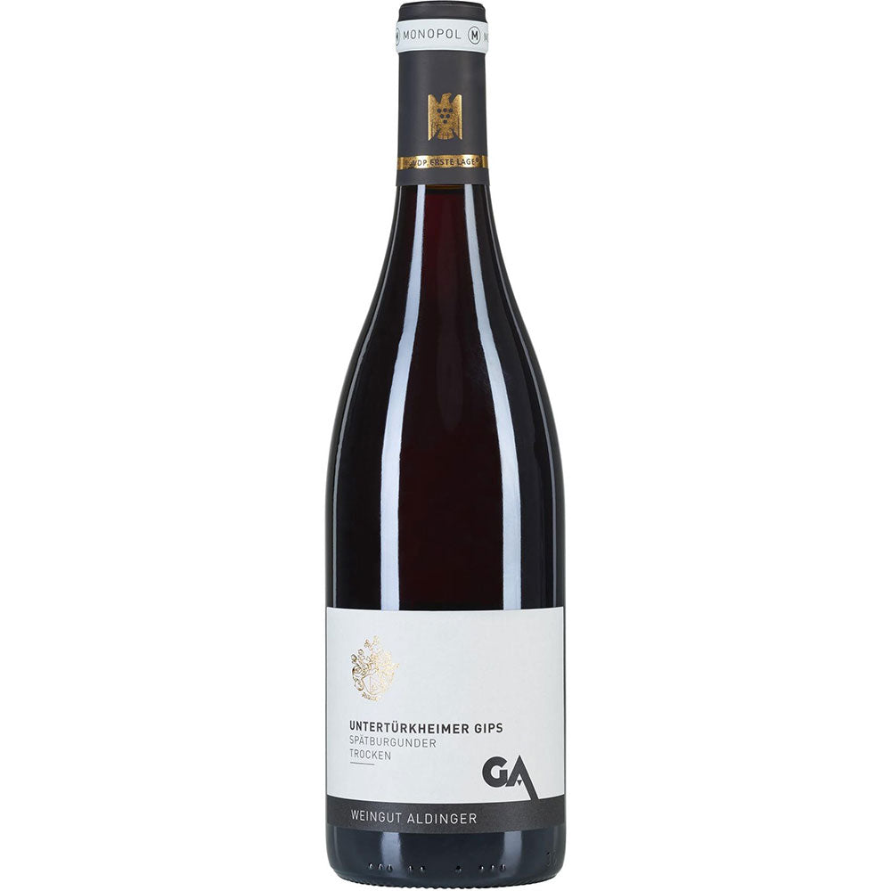Eine Flasche Aldinger Untertürkheimer Gips Spätburgunder trocken 2023, ein bemerkenswerter württembergischer Rotwein vom Weingut Aldinger.