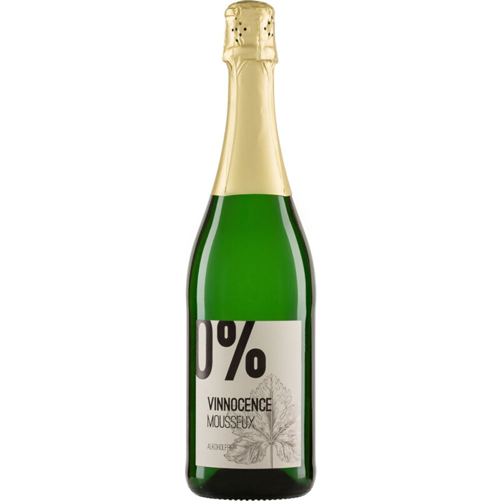 Der Vinnocence Mousseux Sekt alkoholfrei 0,75 Liter von Vinnocence kommt in einer grünen Flasche mit Goldfolienverschluss, ideal um alkoholfreien Sekt zu jedem Anlass zu genießen.
