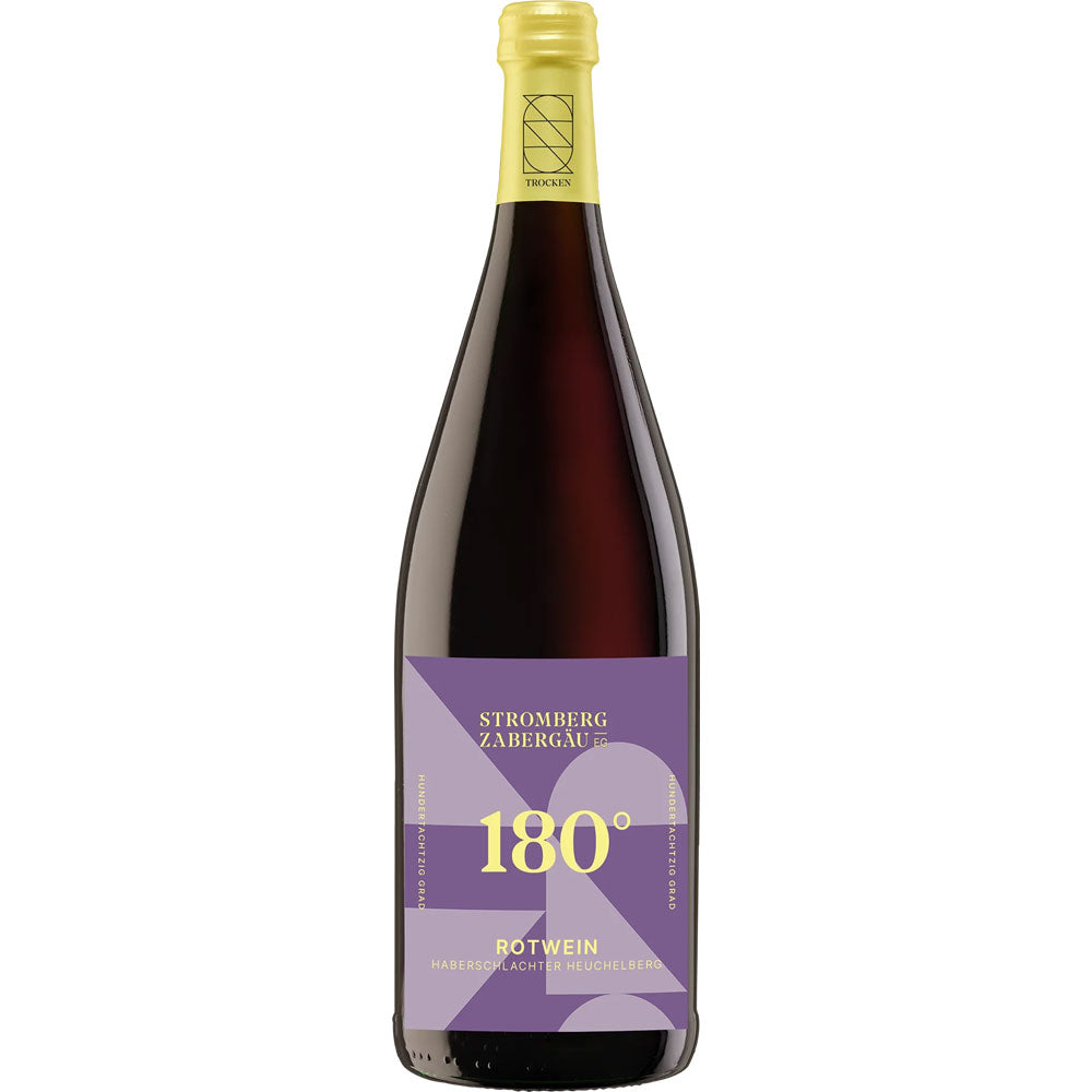Eine Flasche Weingärtner Stromberg-Zabergäu 180° Aufbruch Rotwein QbA lieblich verkörpert den feinen Charakter dieses eleganten württembergischen Rotweins.