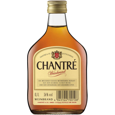Eine 0,1L Flasche Chantré Weinbrand, 36% vol., ein milder deutscher Weinbrand mit goldenem Verschluss und Etikett.
