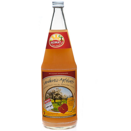 Eine Glasflasche Bittenfelder Fruchtsäfte Landkreis Böblingen Apfelsaft naturtrüb 1L, mit einem Etikett, das Äpfel, Obstgärten und die malerische Landschaft des Landkreises Böblingen darstellt.