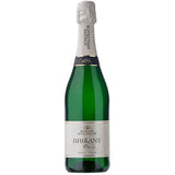 Die grüne 0,75-Liter-Flasche Schloss Affaltrach Sekt Brillant Trocken ist mit einem weiß-goldenen Etikett mit Folienaufsatz versehen, das das württembergische Erbe des Qualitätsschaumweins von Schloss Affaltrach widerspiegelt.