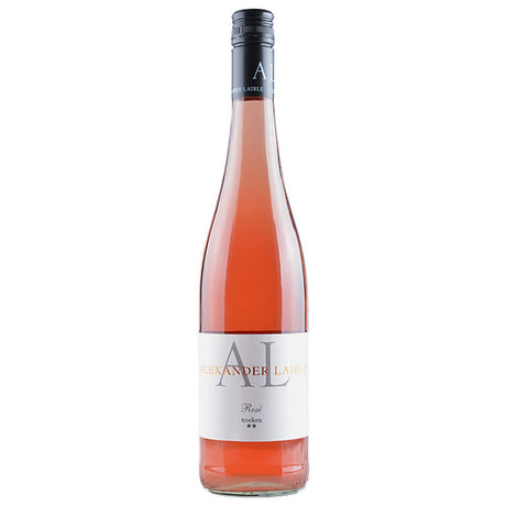 Eine Flasche Alexander Laible Rosé trocken 2* 2024 von Alexander Laible mit weißem Etikett und dunklem Schraubverschluss wird auf weißem Hintergrund dargestellt.