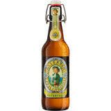 Eine Braunglasflasche Allgäuer Büble Radler Naturtrüb 0,5L (MEHRWEG) von Allgäuer Büble mit Bügelverschluss und Etikett im Vintage-Stil, auf dem ein Kind abgebildet ist; erhältlich im 20er-Pack.