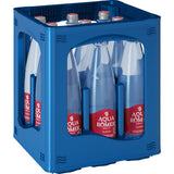 Eine blaue Kiste enthält neun Flaschen Aqua Römer Classic PET 1L (MEHRWEG), ein Mineralwasser von Aqua Römer.