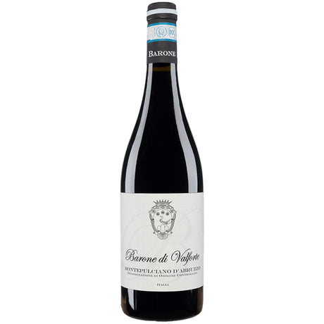 Eine Flasche „Barone di Valforte Colle Sale Montepulciano d’Abruzzo DOC 2023“, ein eleganter italienischer Rotwein mit weißem Etikett.
