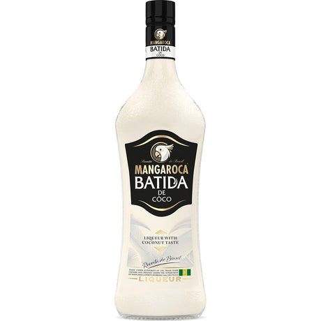 Eine Flasche Mangaroca Batida De Coco 16% 0,7 Liter, ein Kokoslikör der Marke Mangaroca Batida mit weißem Etikett und schwarzem Verschluss.