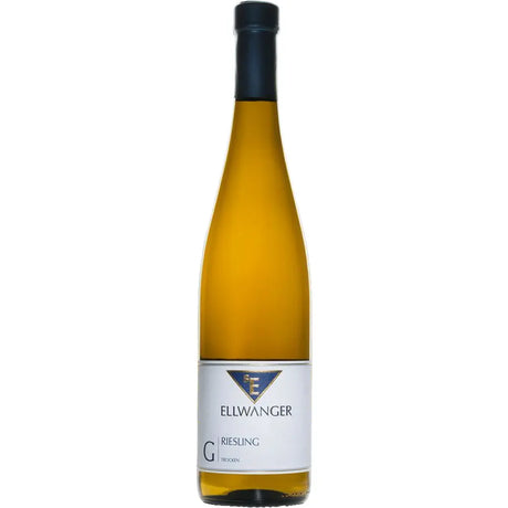 Eine Flasche Bernhard Ellwanger Riesling Gutswein trocken 2024, ein Weißwein aus Deutschland (Remstal), mit weißem Etikett und dunkelblauem Verschluss.