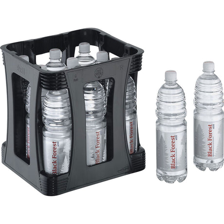 Schwarzwälder Stilles PET 9x1L (EINWEG) Kasten mit neun Flaschen, plus zwei extra stehende rechts - extra natriumarmes Mineralwasser aus dem Schwarzwald für pure Erfrischung.