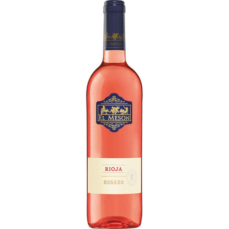 Eine Flasche Bodegas El Meson Rioja Rosé 2024, ein spanischer Sommerwein aus Tempranillo- und Garnacha-Trauben, mit dunkelblau-goldenem Etikett und hellrosa Flüssigkeit.