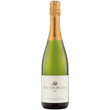 Eine Flasche Bründlmayer Brut Reserve (0,75 Liter) mit goldfarbener Folienversiegelung und weißem Etikett ist genau das Richtige für alle, die einen exquisit gekelterten österreichischen Sekt der renommierten Marke Bründlmayer suchen.