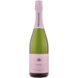 Eine Flasche Bründlmayer Brut Rosé Reserve (0,75 Liter) Sekt von Bründlmayer mit rosa Etikett und Folie, abgebildet auf weißem Hintergrund.