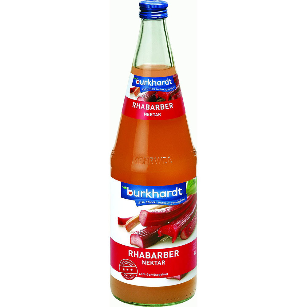 Eine 1-Liter-Glasflasche Burkhardt Fruchtsäfte Rhabarbernektar (6er-Pack, MEHRWEG) hat ein rotes Etikett mit Rhabarbermotiven - ideal für eine erfrischende Schorle.