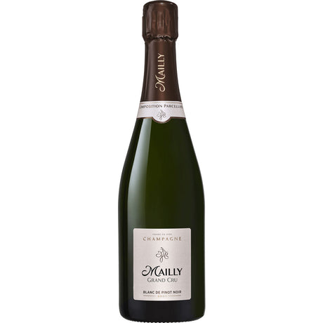 Eine 0,75-Liter-Flasche Champagne Mailly Grand Cru Blanc de Pinot Noir mit dunkelgrünem Glas und einem mit Goldfolie umwickelten Korken.