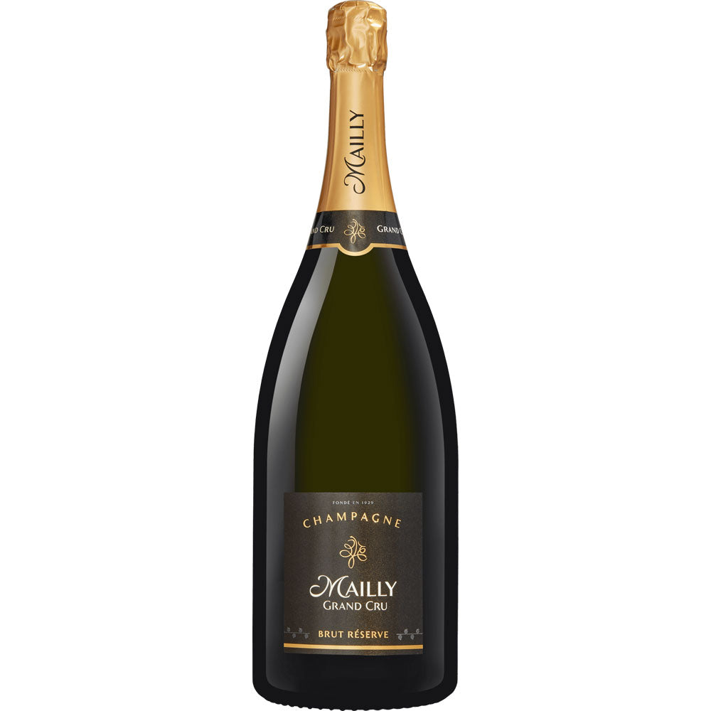 Eine 1,5-Liter-Magnum Champagne Mailly Grand Cru Brut Reserve von Champagne Mailly mit Goldfolienverschluss und elegantem schwarzem Etikett.