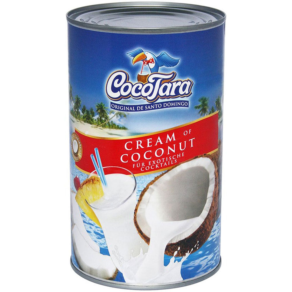 Die CocoTara Cream of Coconut 1,28l-Dose ist mit tropischen Strand-, Kokosnuss- und Cocktailglasmotiven auf dem Etikett versehen - ideal für die Zubereitung von Piña Coladas oder Getränken auf Kokosnussbasis.