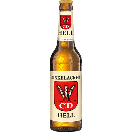 Eine 0,33l Dinkelacker Hell Flasche aus dem 24er-Pack (MEHRWEG) mit Kondenswasser und rot-weißem Weizenetikett verkörpert schwäbische Braukunst in jedem erfrischenden Schluck.