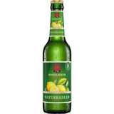 Der Dinkelacker Naturradler 24x 0,33 Liter (MEHRWEG) präsentiert sich in einer grünen Flasche mit Zitronengrafik und erfrischendem Kondenswasser, die für die Marke Dinkelacker steht.