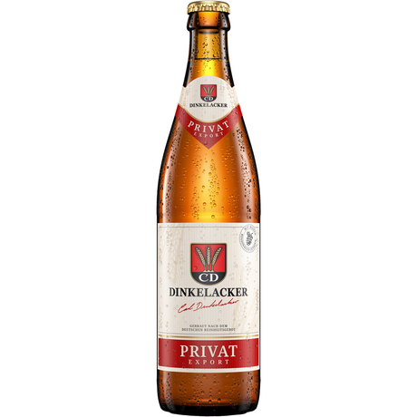 Eine gekühlte Dinkelacker Privat 0,5L Mehrwegflasche mit roten, weißen und goldenen Etiketten. Dieser erfrischende Vollbier-Klassiker aus Stuttgart von Dinkelacker ist sowohl optisch ansprechend als auch eine lokale Spezialität. Erhältlich in 20x 0,5L-Packungen.