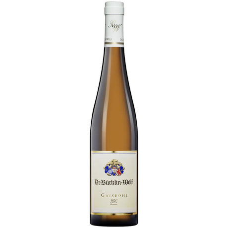 Eine hohe Flasche Dr. Bürklin-Wolf Gaisböhl Riesling G.C. 2023 mit weißem Etikett und goldenen Akzenten wird vor einem schlichten weißen Hintergrund gezeigt.